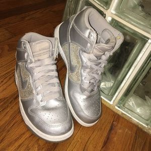 silver glitter nike